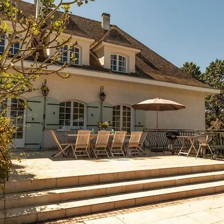 Quiet 50's - 12 P. - Private Park & Pool * Fources