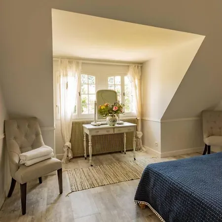 Quiet 50's - 12 P. - Private Park & Pool Holiday home Fources