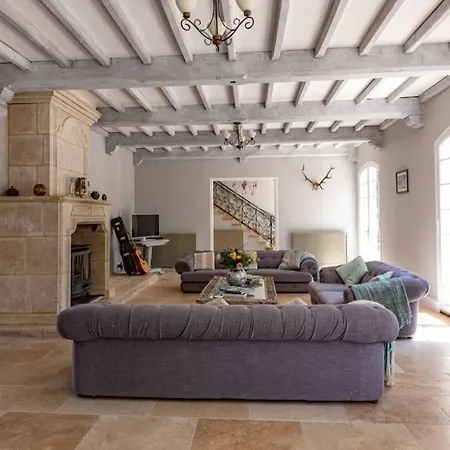 Holiday home Quiet 50's - 12 P. - Private Park & Pool Fources