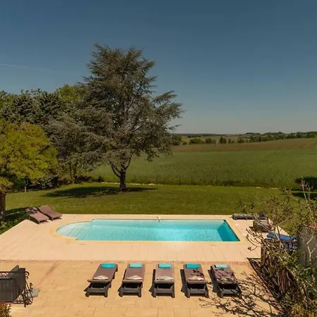 Holiday home Quiet 50's - 12 P. - Private Park & Pool