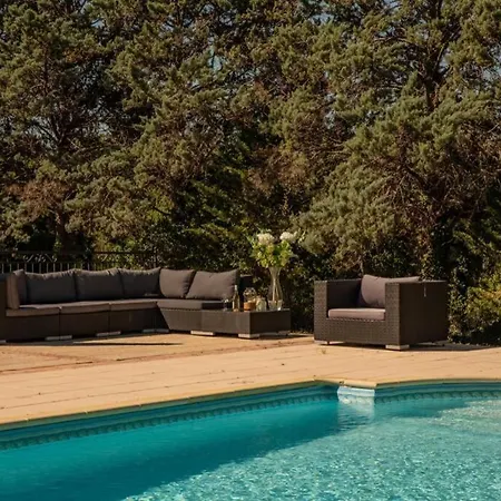 Holiday home Quiet 50's - 12 P. - Private Park & Pool