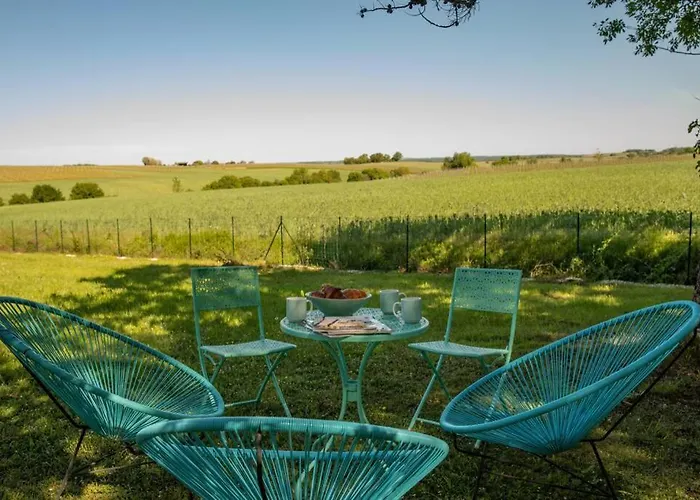 Vakantiehuis Quiet 50's - 12 P. - Private Park & Pool *