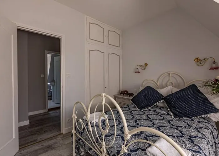 Quiet 50's - 12 P. - Private Park & Pool Fourcès